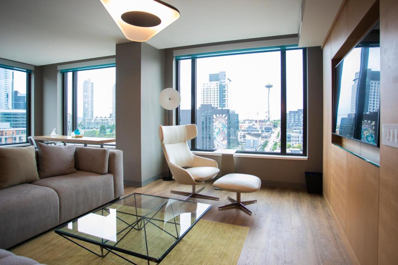 Astra Hotel, Seattle, A Tribute Portfolio Hotel By Marriott Exterior photo