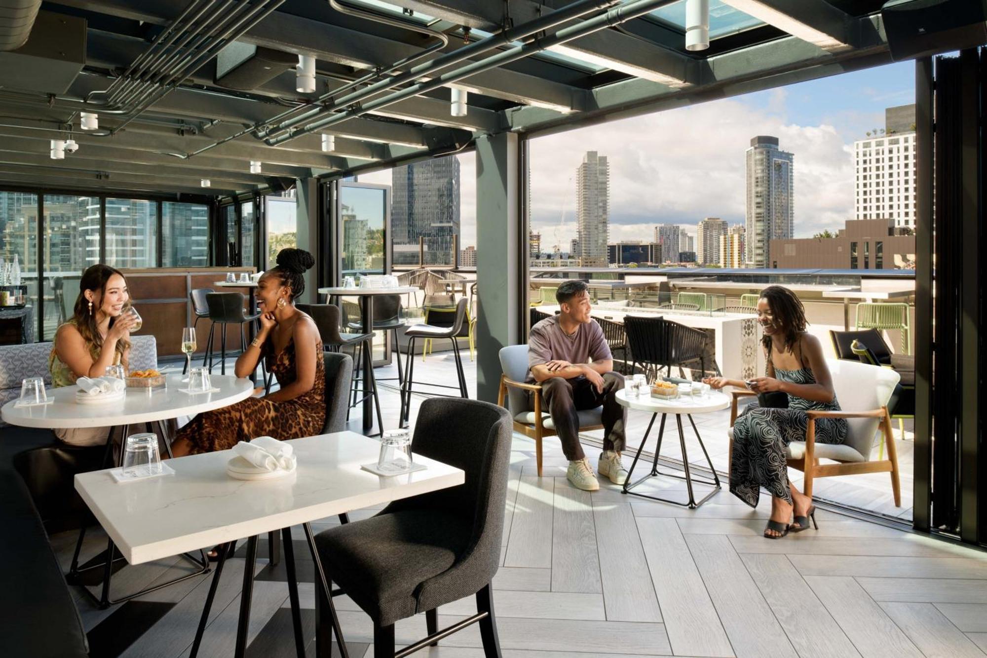 Astra Hotel, Seattle, A Tribute Portfolio Hotel By Marriott Exterior photo