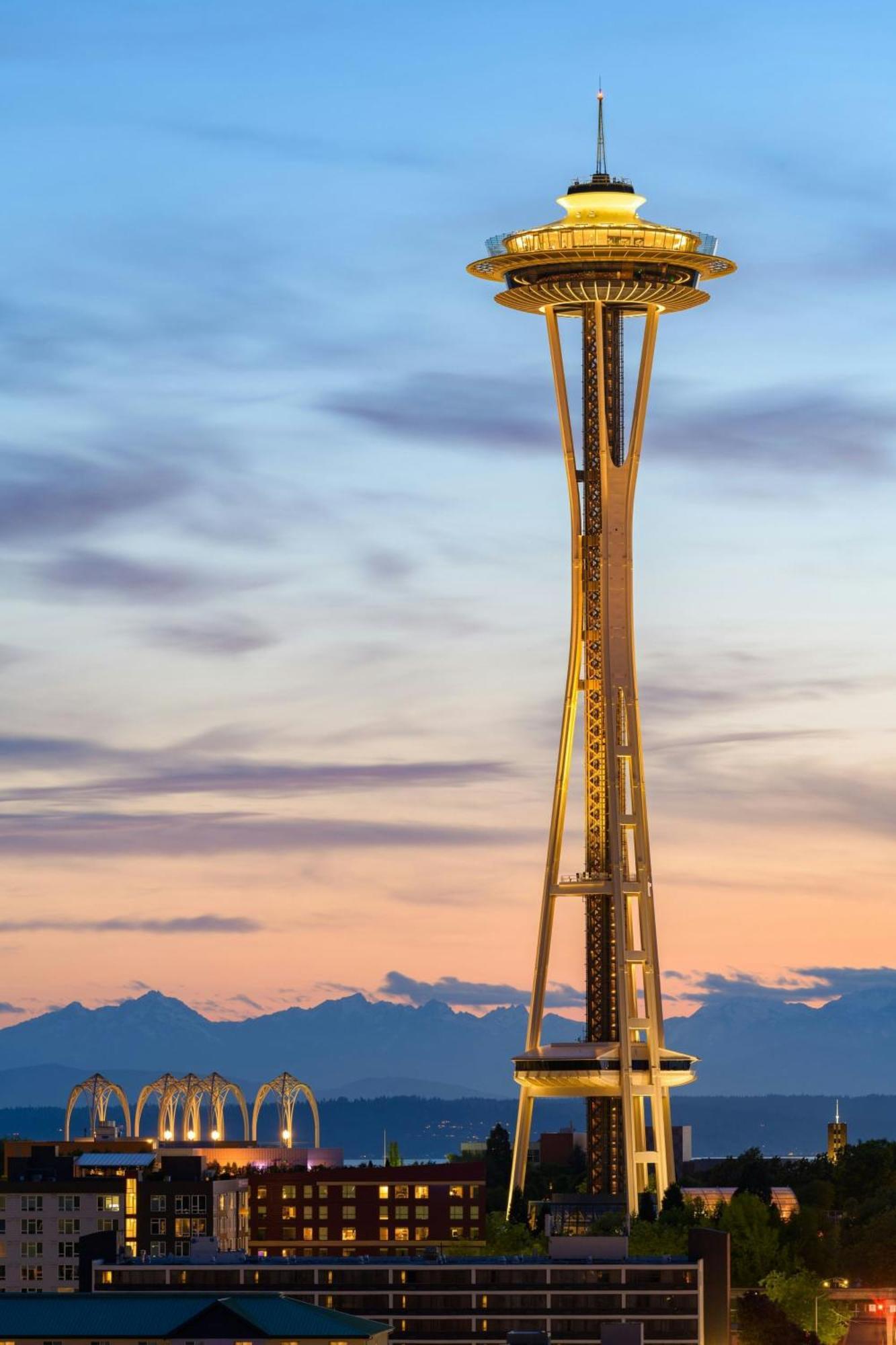 Astra Hotel, Seattle, A Tribute Portfolio Hotel By Marriott Exterior photo